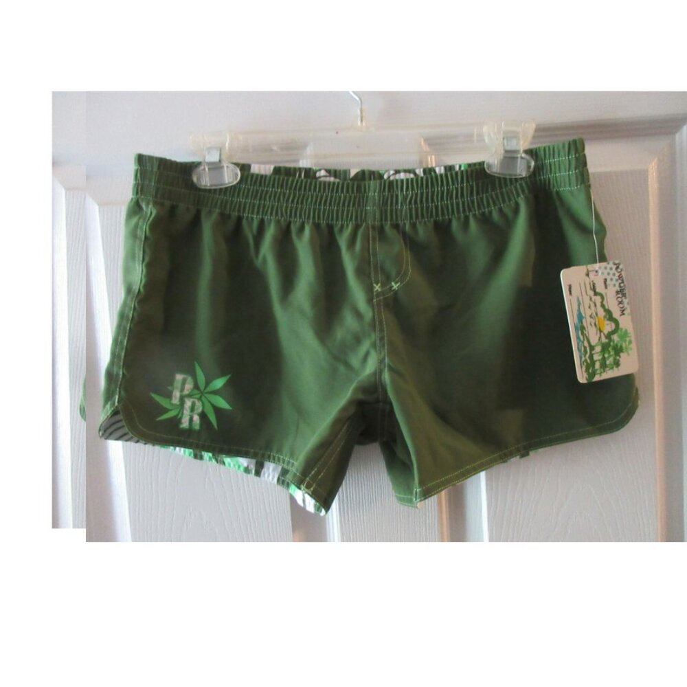 Reversible shorts from Powder Room Women's Size 5 New with Tags